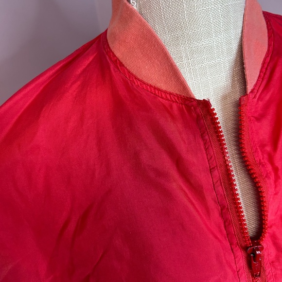 Details Express women’s small windsuit. Jogger type pants & zip up jacket - Picture 9 of 9